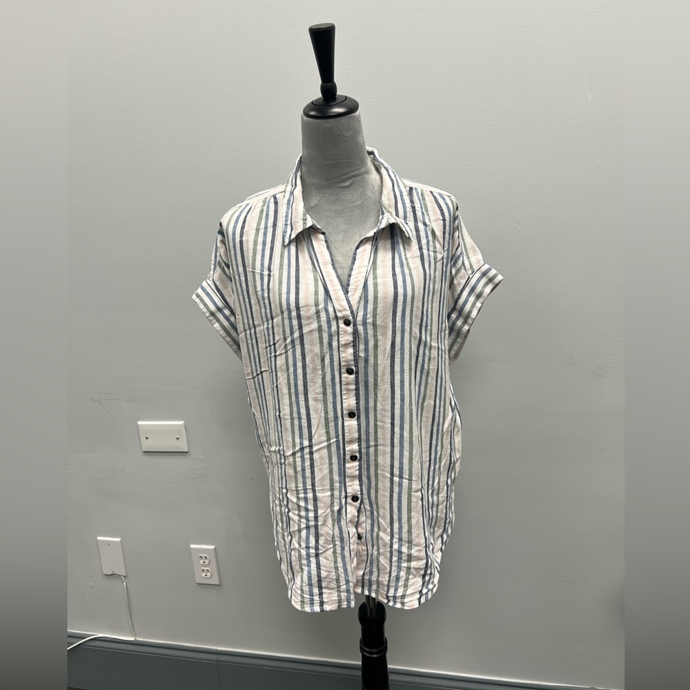 Women’s Button Down